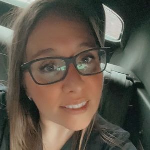 Meet your Posher, Jenny